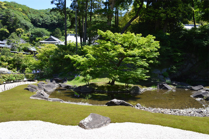 円覚寺の方丈（ほうじょう）の庭園